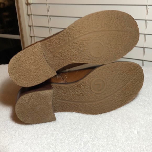 “R” Camel brown Leather Boots - Picture 7 of 7